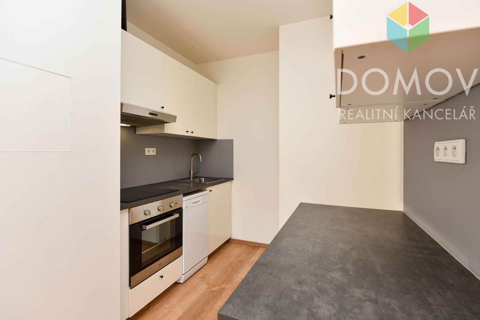 Pronájem byt 2+kk - Nepilova, Beroun, 53 m²