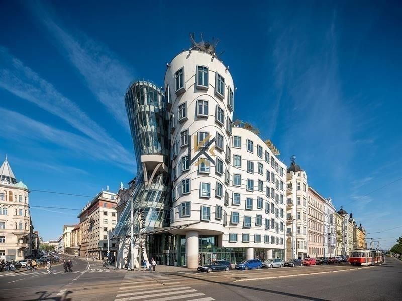 Pronájem kancelář - Jiráskovo náměstí, Praha, 18 m²