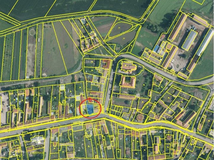 Pozemky pro bydlení, Loděnice u Moravského Krumlova, 671 75, 325 m²