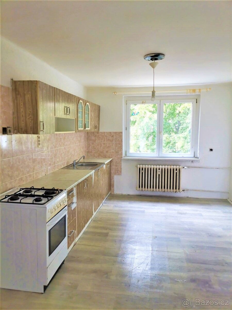 Byty, Horní Slavkov, 357 31