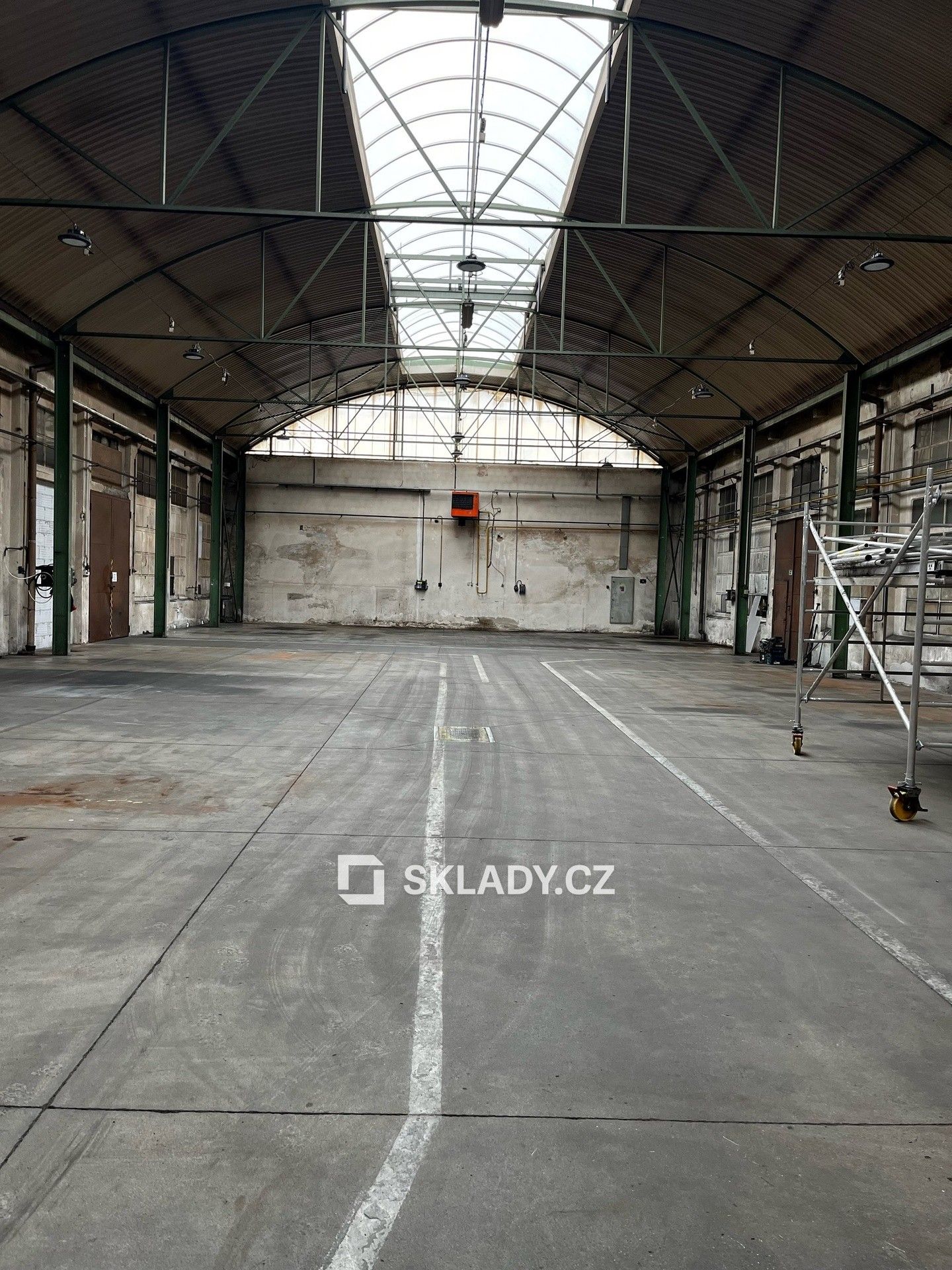 Sklady, Bzenec, 600 m²