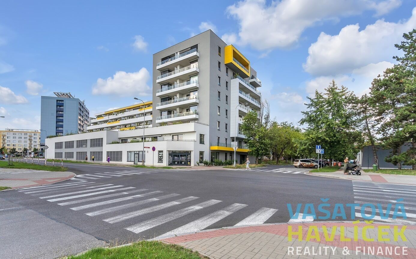 Pronájem byt 2+kk - Kubelíkova, Hradec Králové, 52 m²