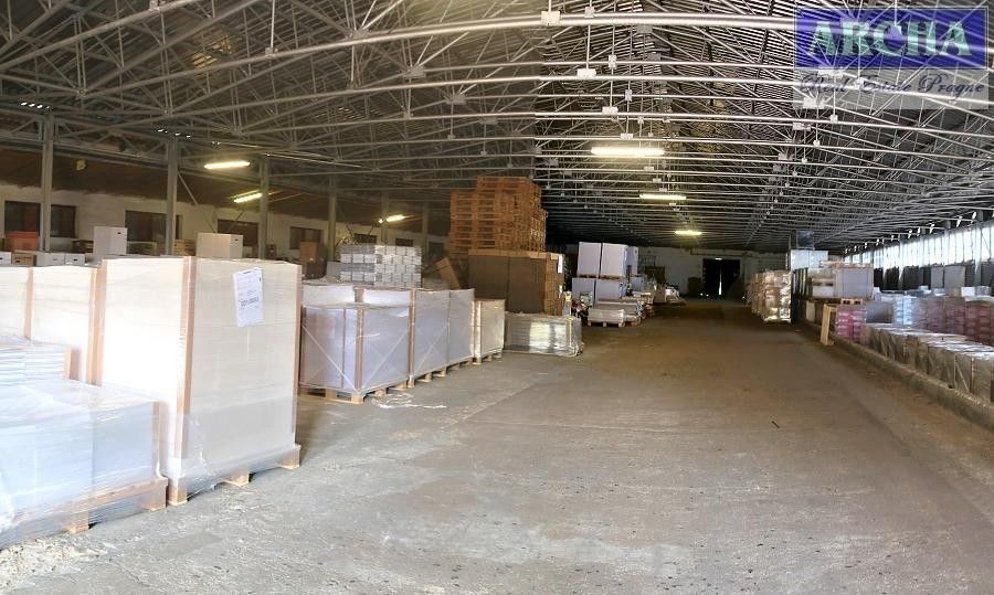 Sklady, Vrchotovy Janovice, 1 550 m²