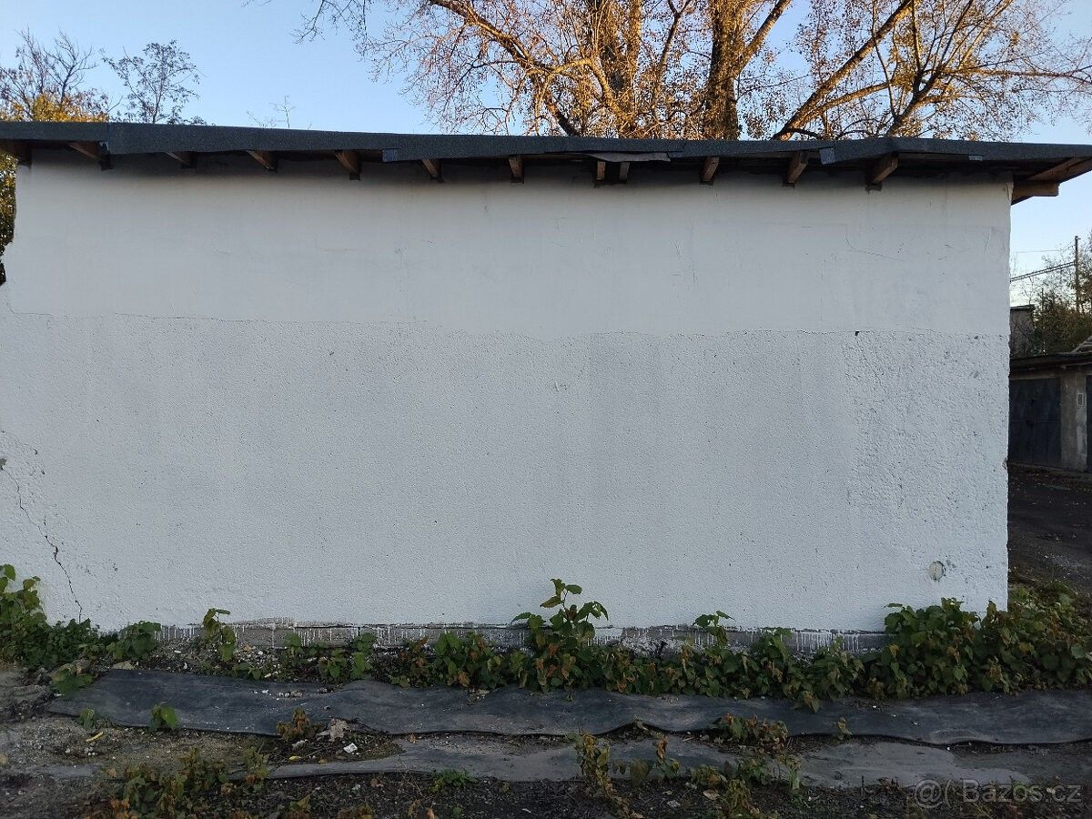 Garáže, Ostrava, 709 00