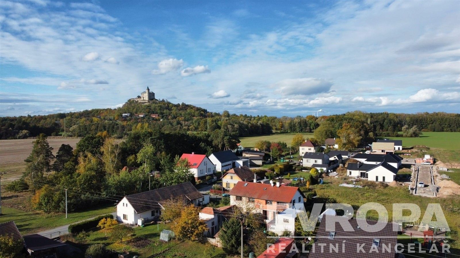 Pozemky pro bydlení, Kunětice, 909 m²