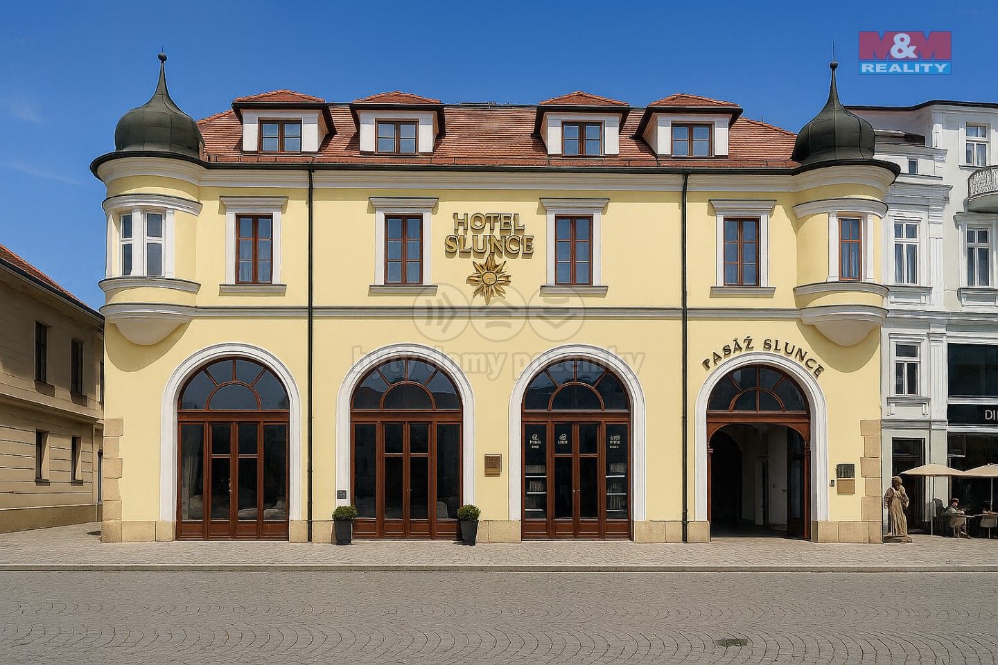 Obchodní prostory, Masarykovo náměstí, Uherské Hradiště, 103 m²