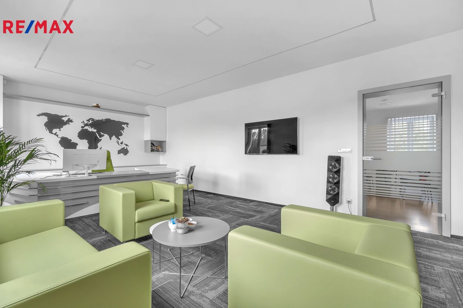 Prodej kancelář - Strakonická, Praha, 492 m²