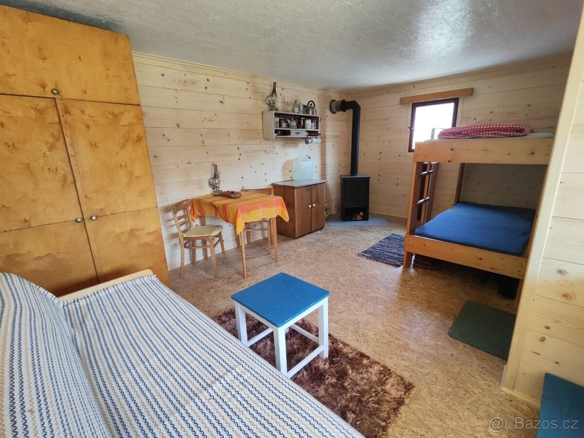 Chaty, Dačice, 380 01