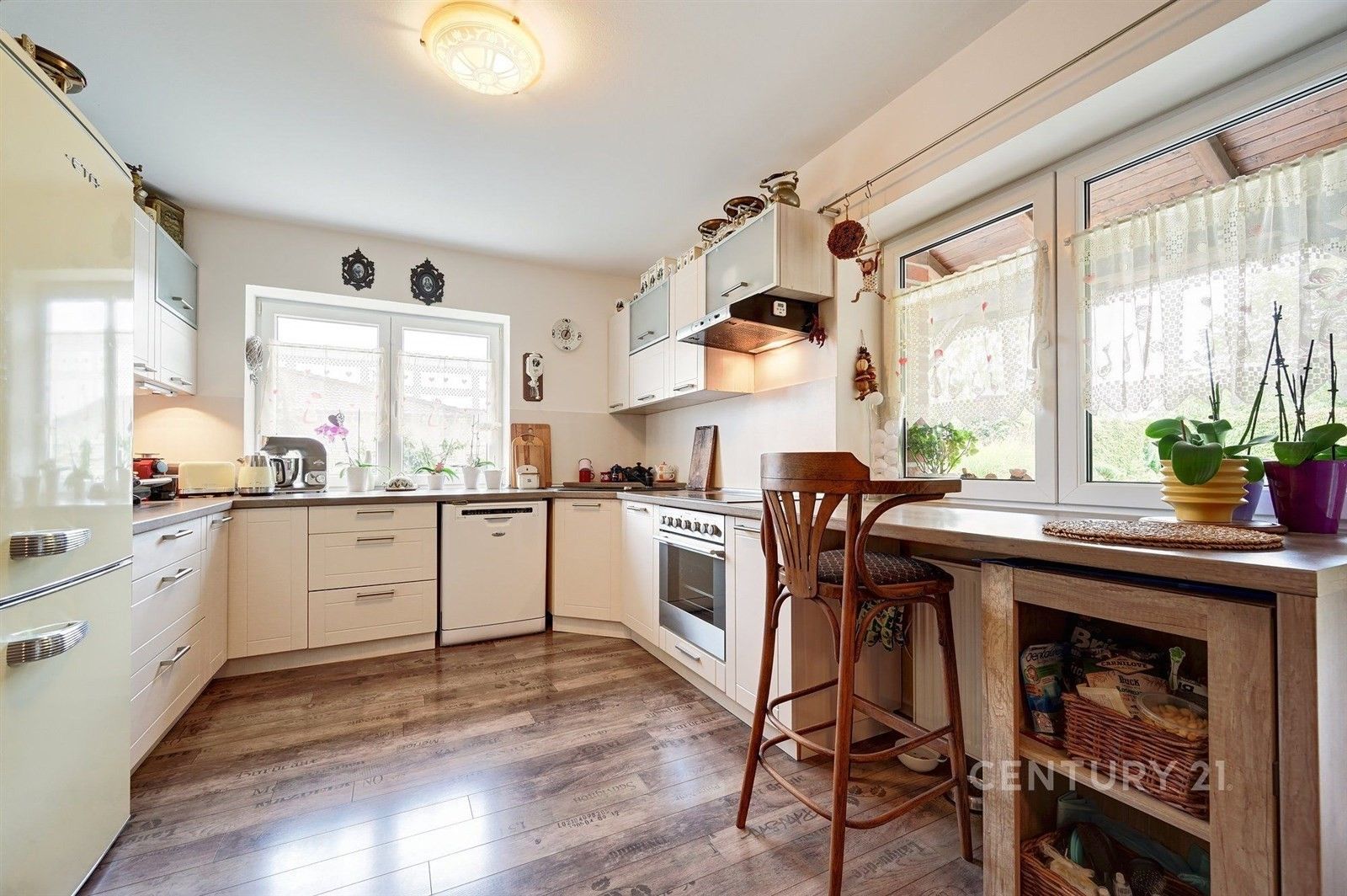 Prodej rodinný dům - Chmelová, Sulice, 143 m²