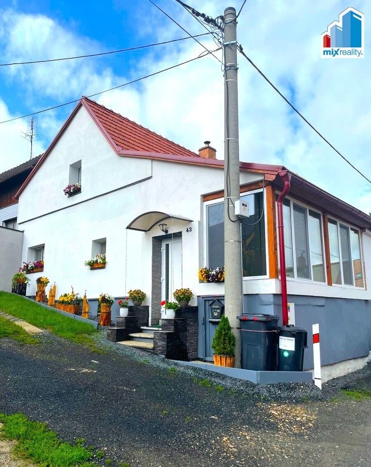 Prodej rodinný dům - Stráž, 70 m²