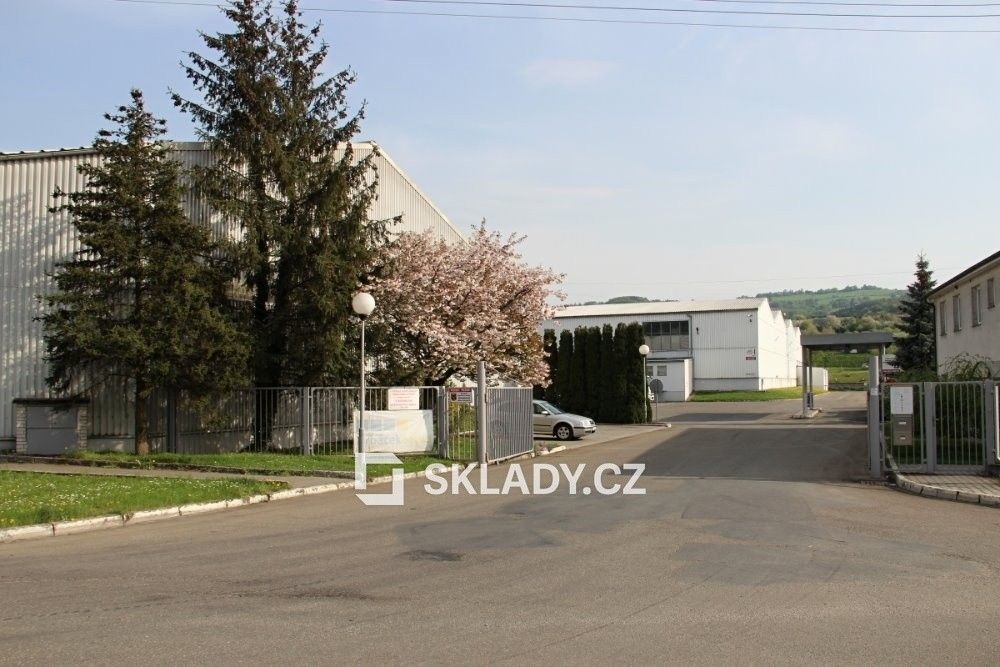 Sklady, Zlín, 2 160 m²