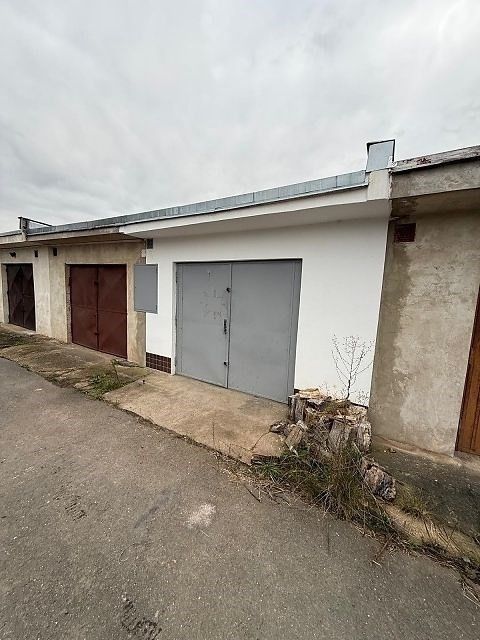 Garáže, Příšovice, 30 m²