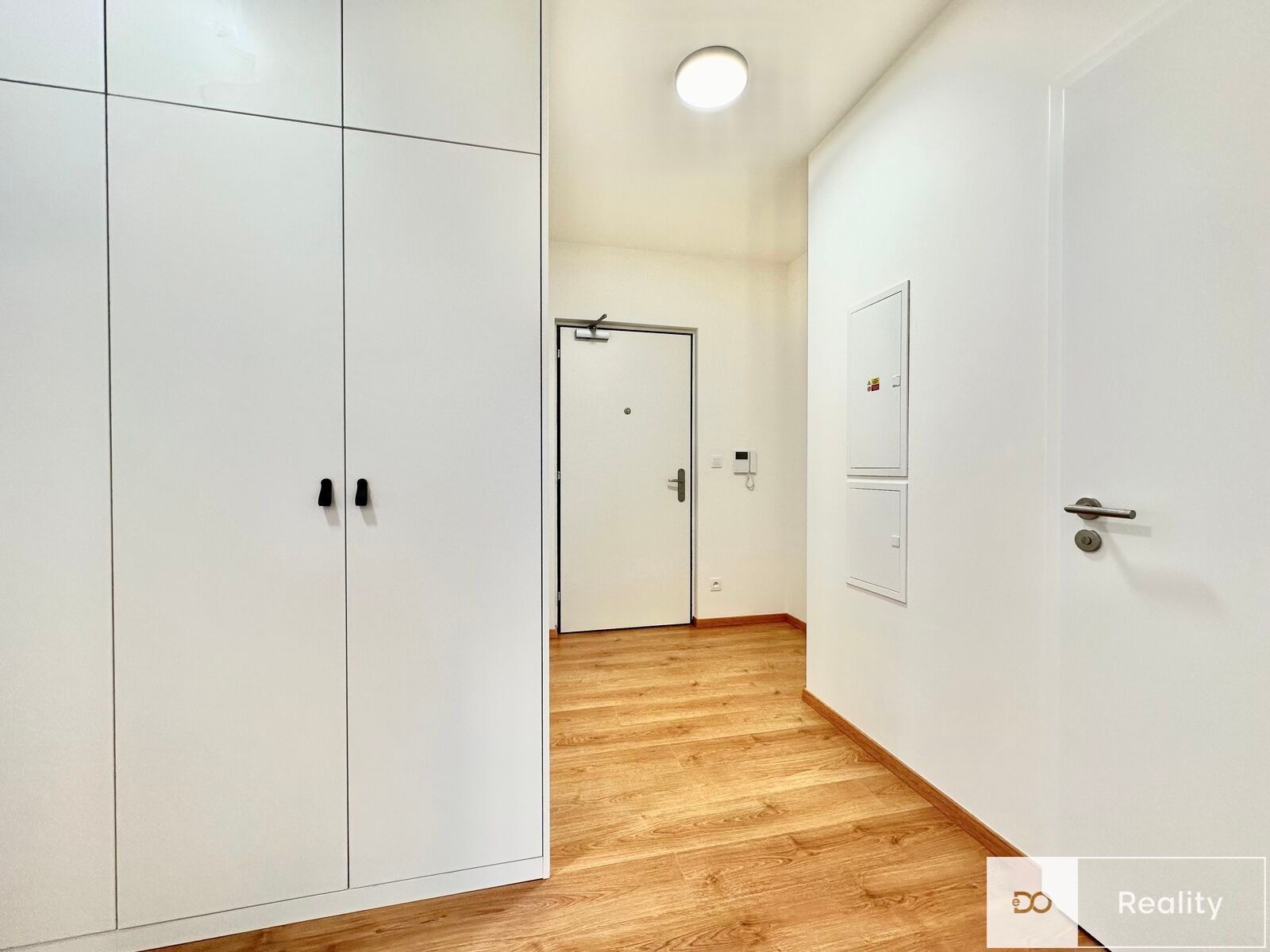 2+kk, Zlochova, Praha, 51 m²