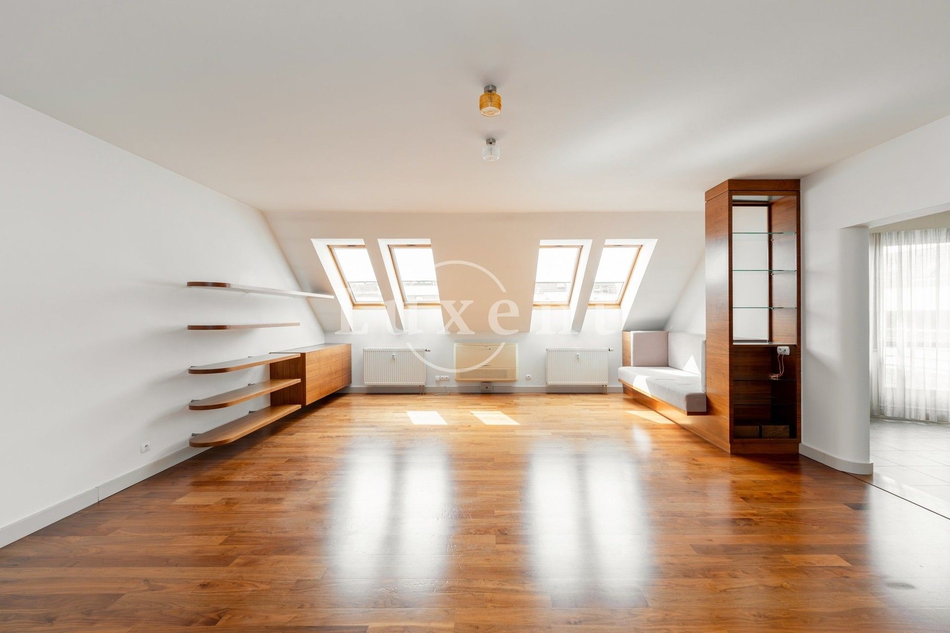 Prodej byt 5+kk - Slavníkova, Praha, 194 m²