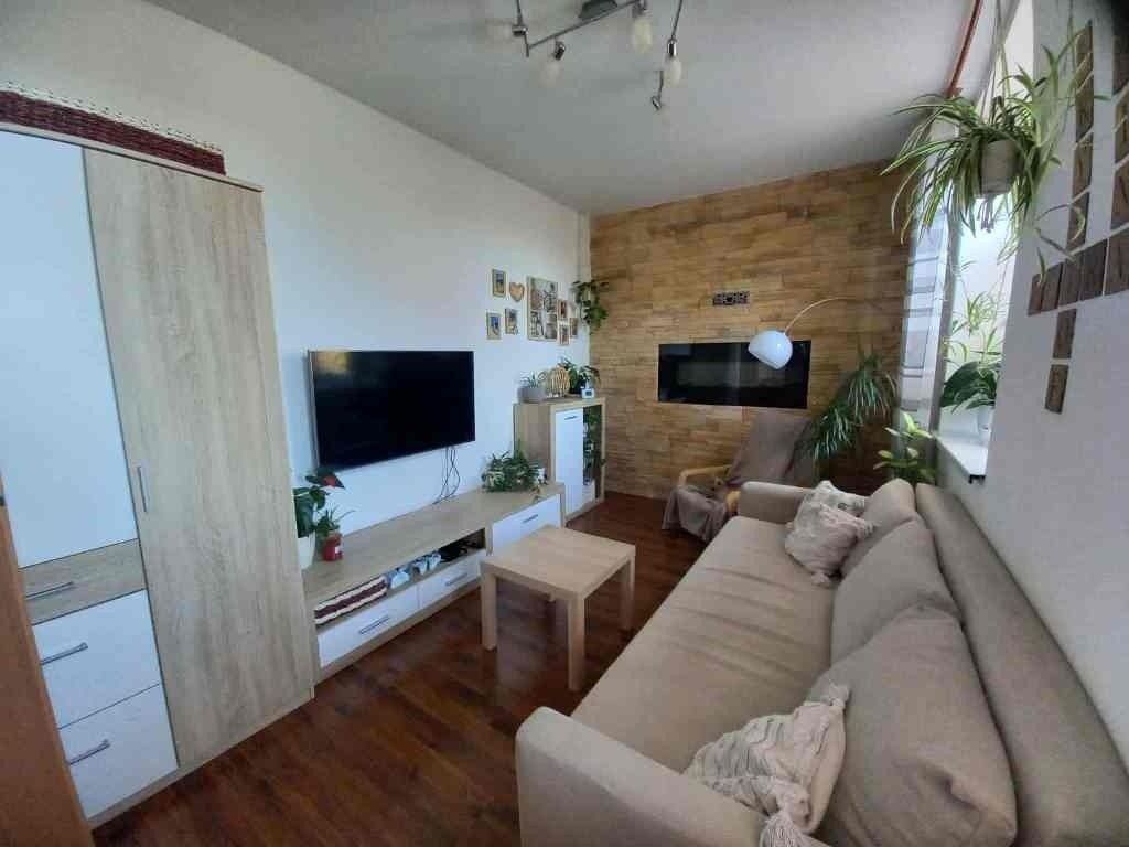 2+1, Vodní, Hrušovany u Brna, 46 m²