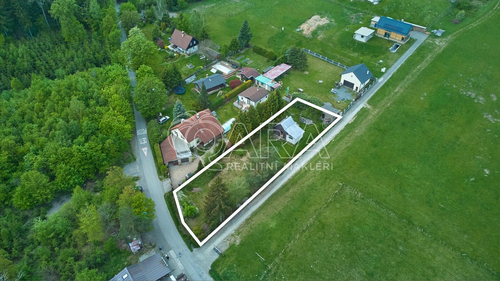 Prodej pozemek pro bydlení - Kytín, 1 158 m²