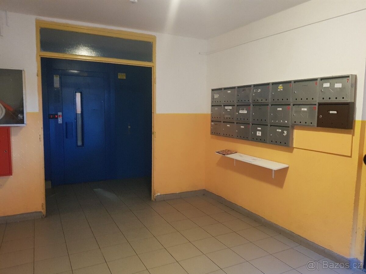 Prodej byt 1+1 - Chomutov, 430 03, 36 m²