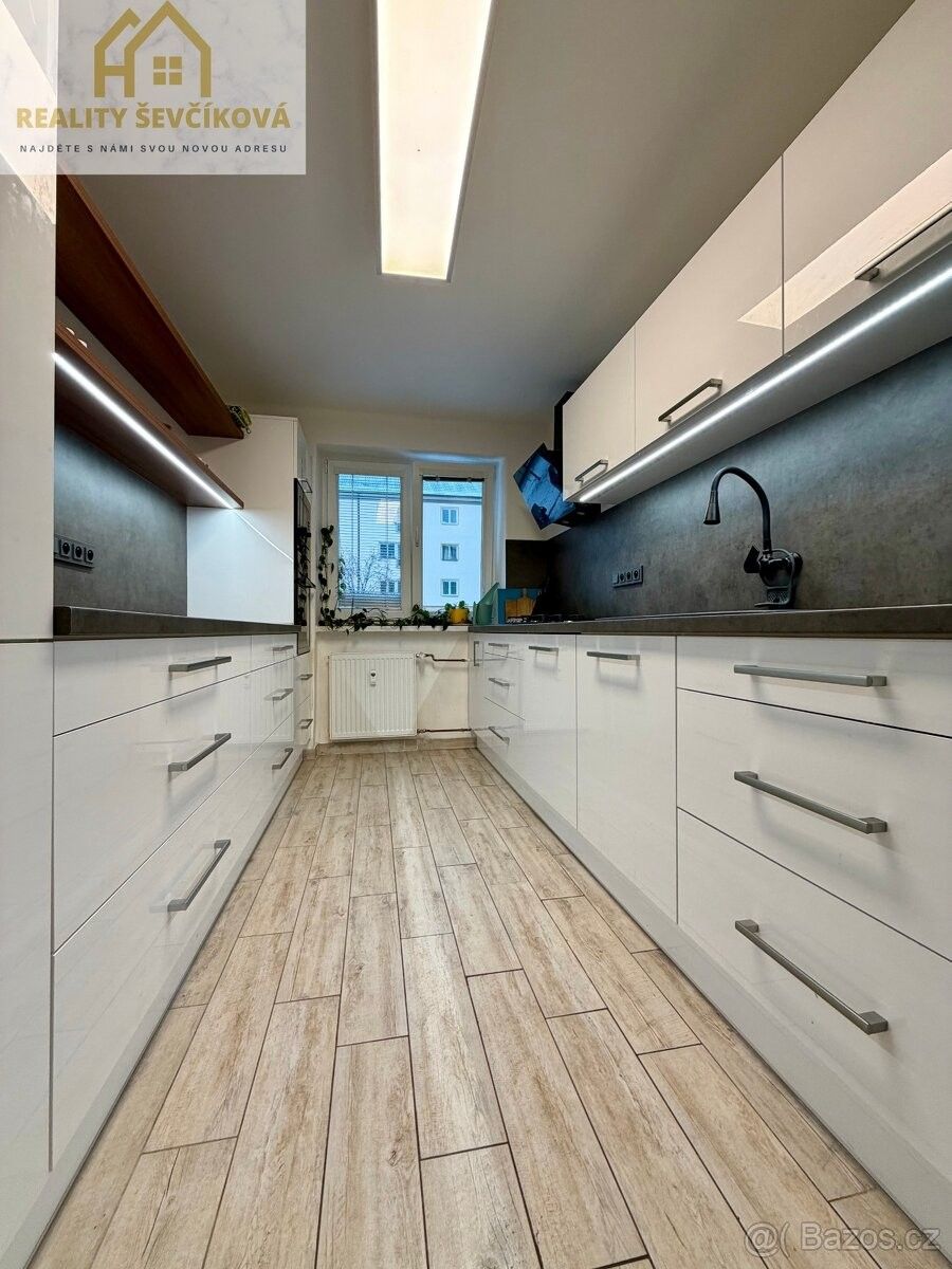 Byty, Pardubice, 530 02