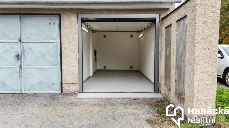 Garáže, U cukrovaru, Olomouc, 15 m²