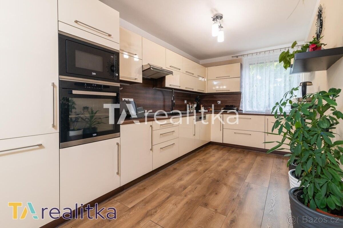 Prodej dům - Milíkov u Jablunkova, 739 81, 250 m²