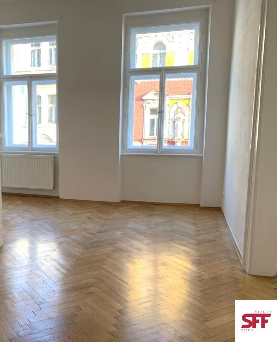 4+kk, Koperníkova, Praha, 92 m²