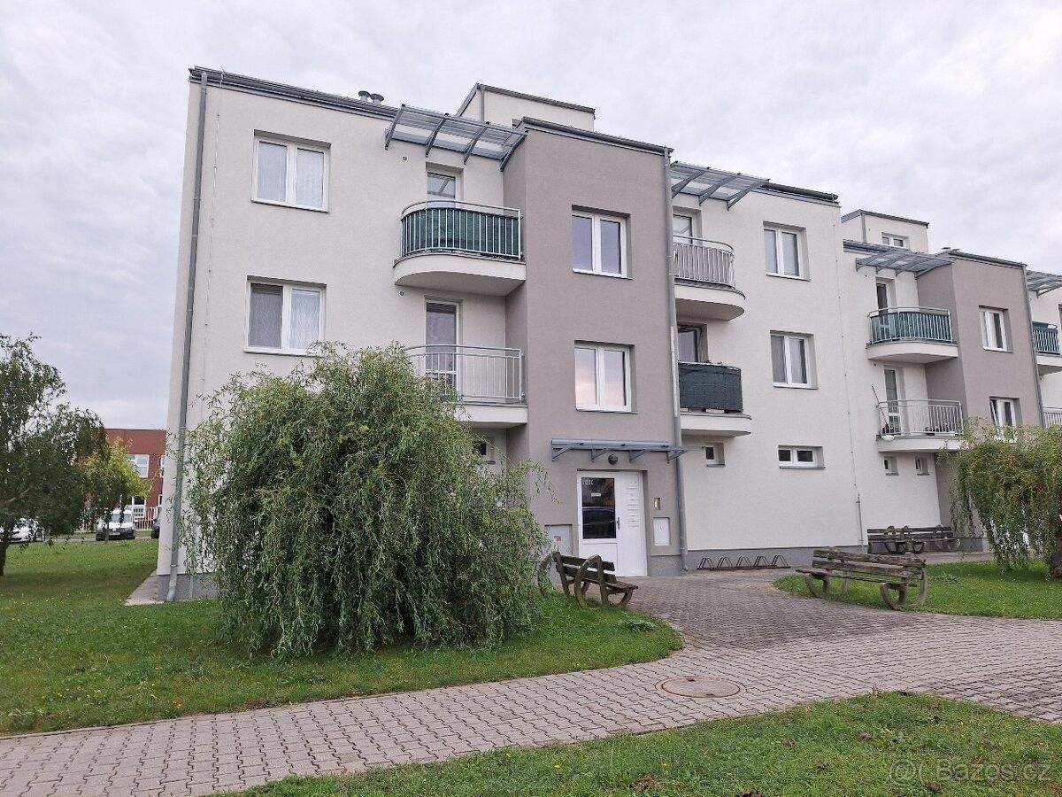 2+kk, Holice v Čechách, 534 01, 48 m²