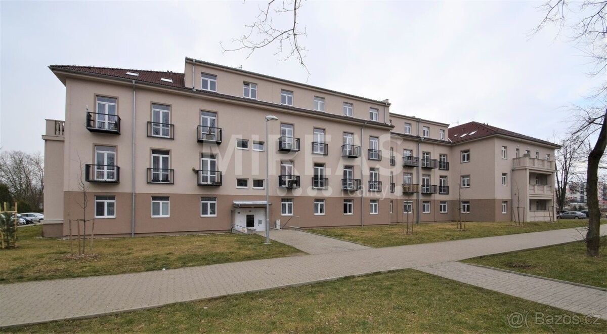 2+kk, Milovice nad Labem, 289 24, 41 m²