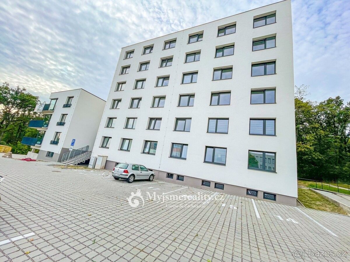 1+1, Znojmo, 669 02, 42 m²