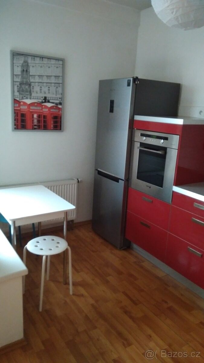 1+kk, Praha, 180 00, 40 m²