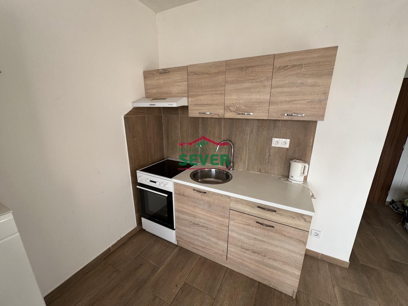 Prodej byt 1+kk - Třebízského náměstí, Postoloprty, 20 m²