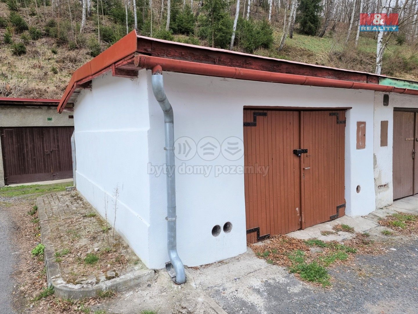 Garáže, Kraslice, 23 m²