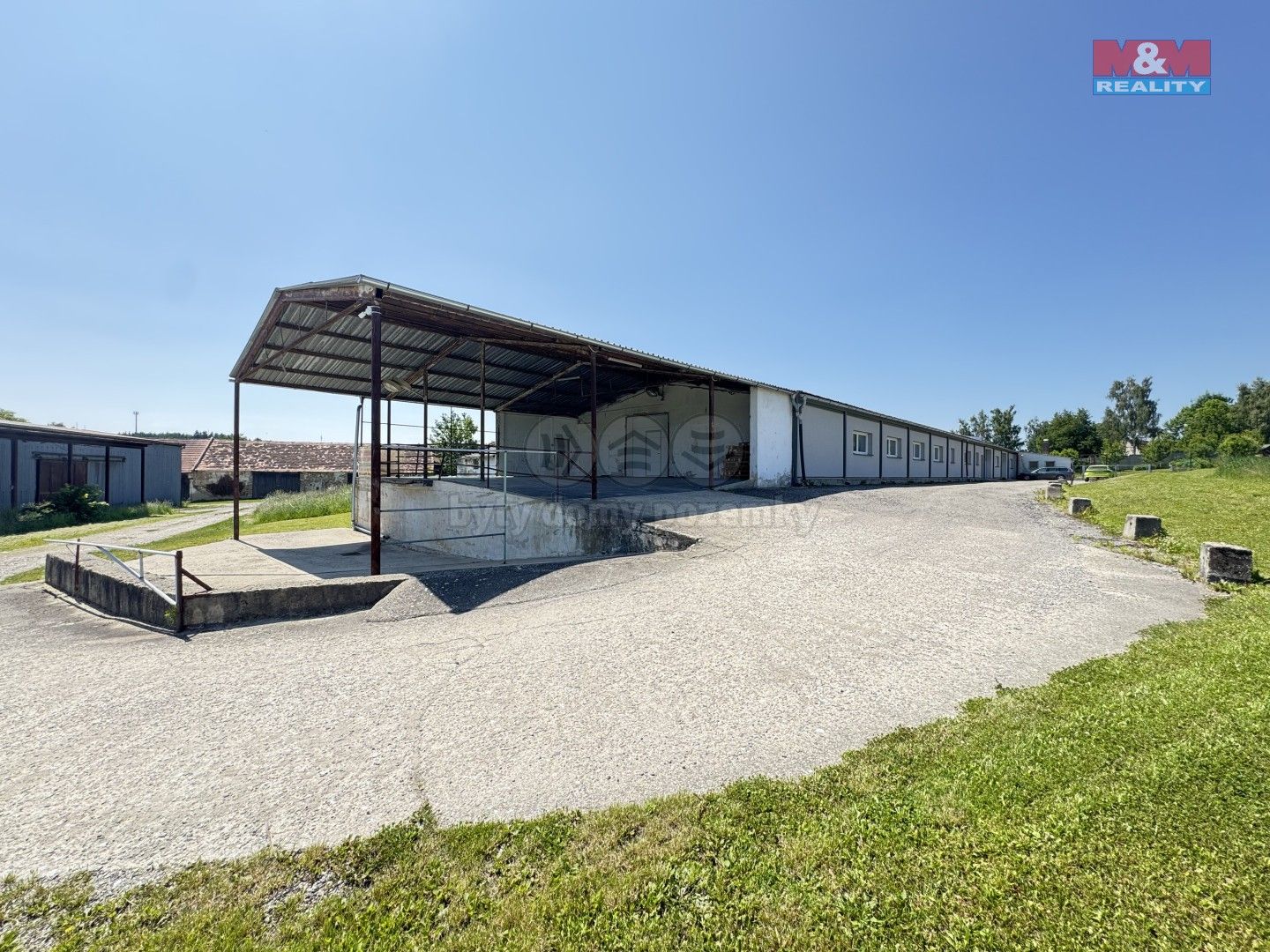 Sklady, Markvartice, Zubčice, 427 m²