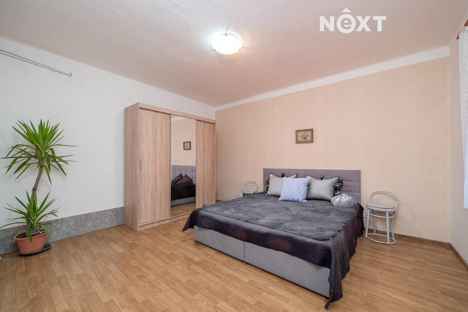 Prodej rodinný dům - Daskabát, 408 m²