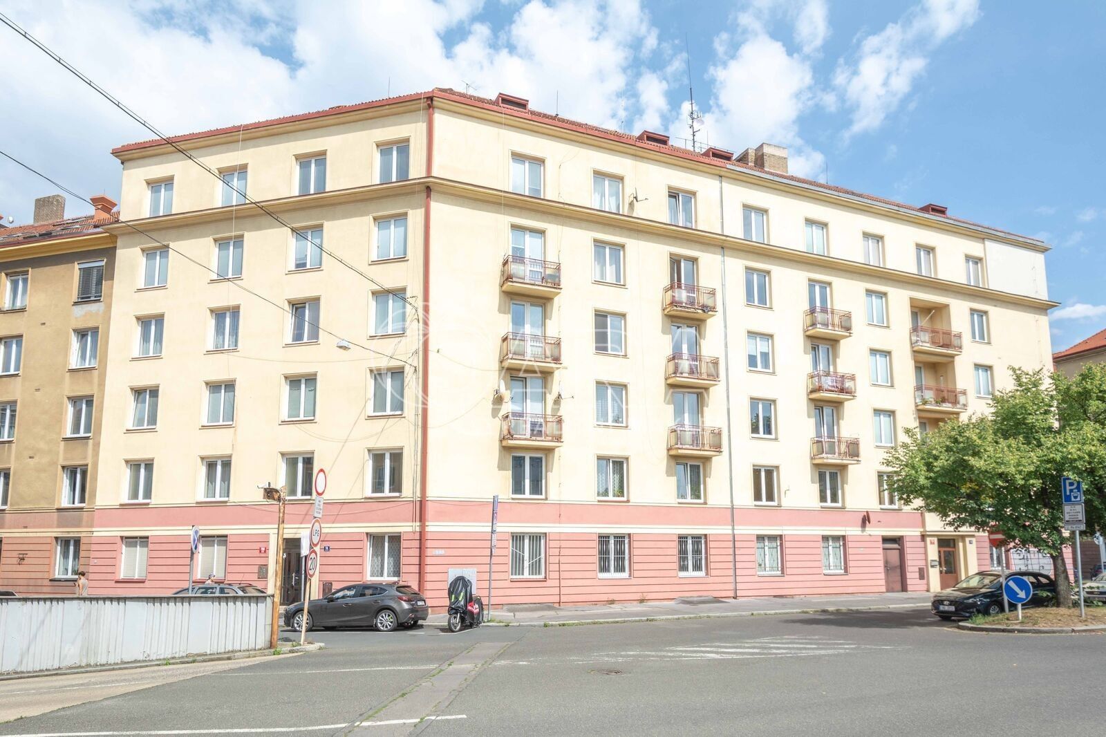 3+1, Lounských, Praha, 89 m²