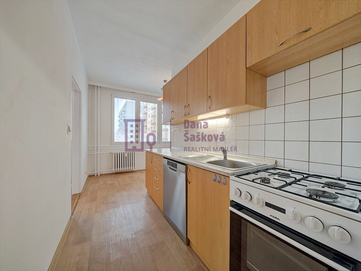 3+1, sídliště Vajgar, Jindřichův Hradec, 61 m²