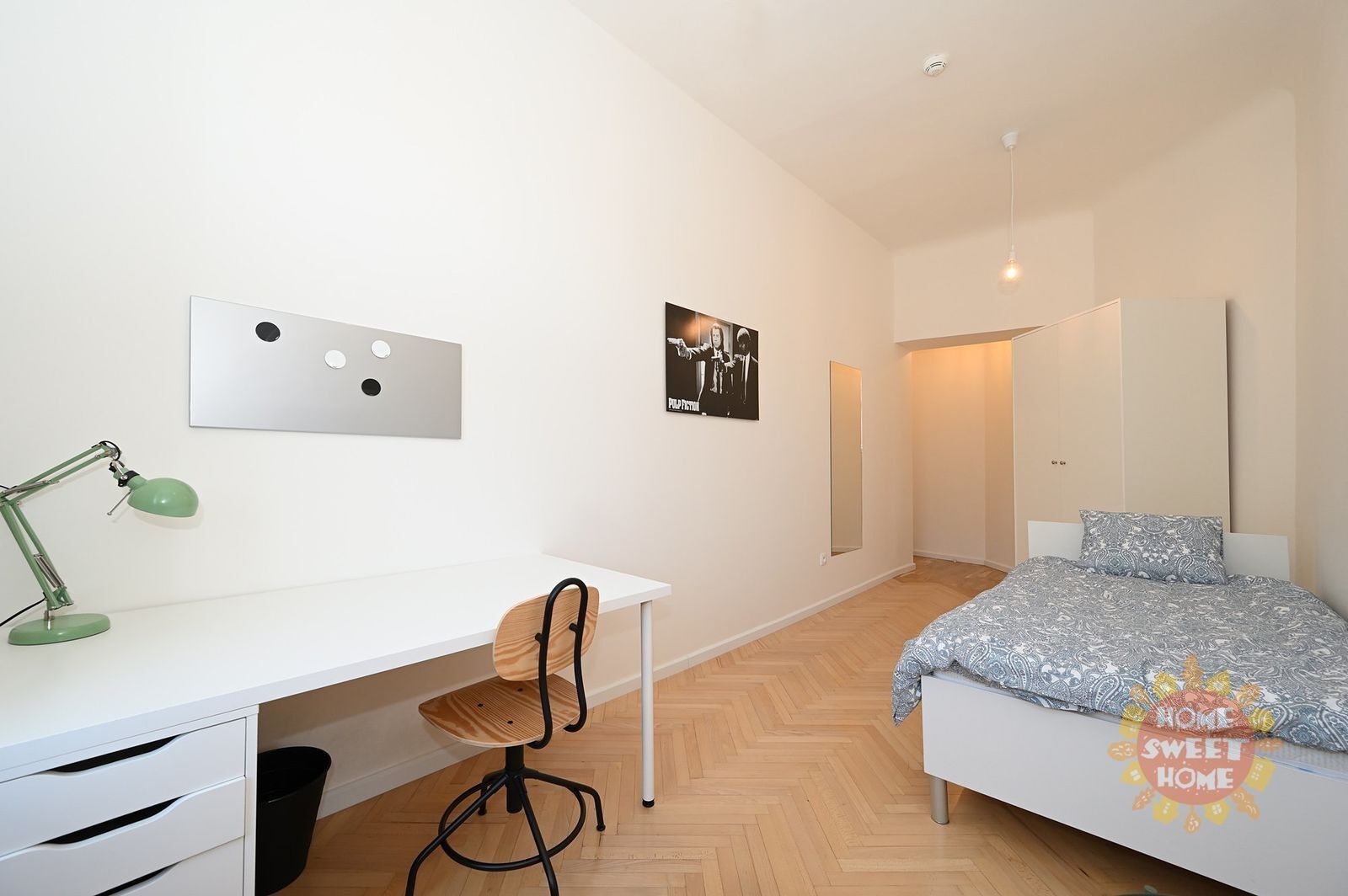 Byty, náměstí Kinských, Praha, 14 m²