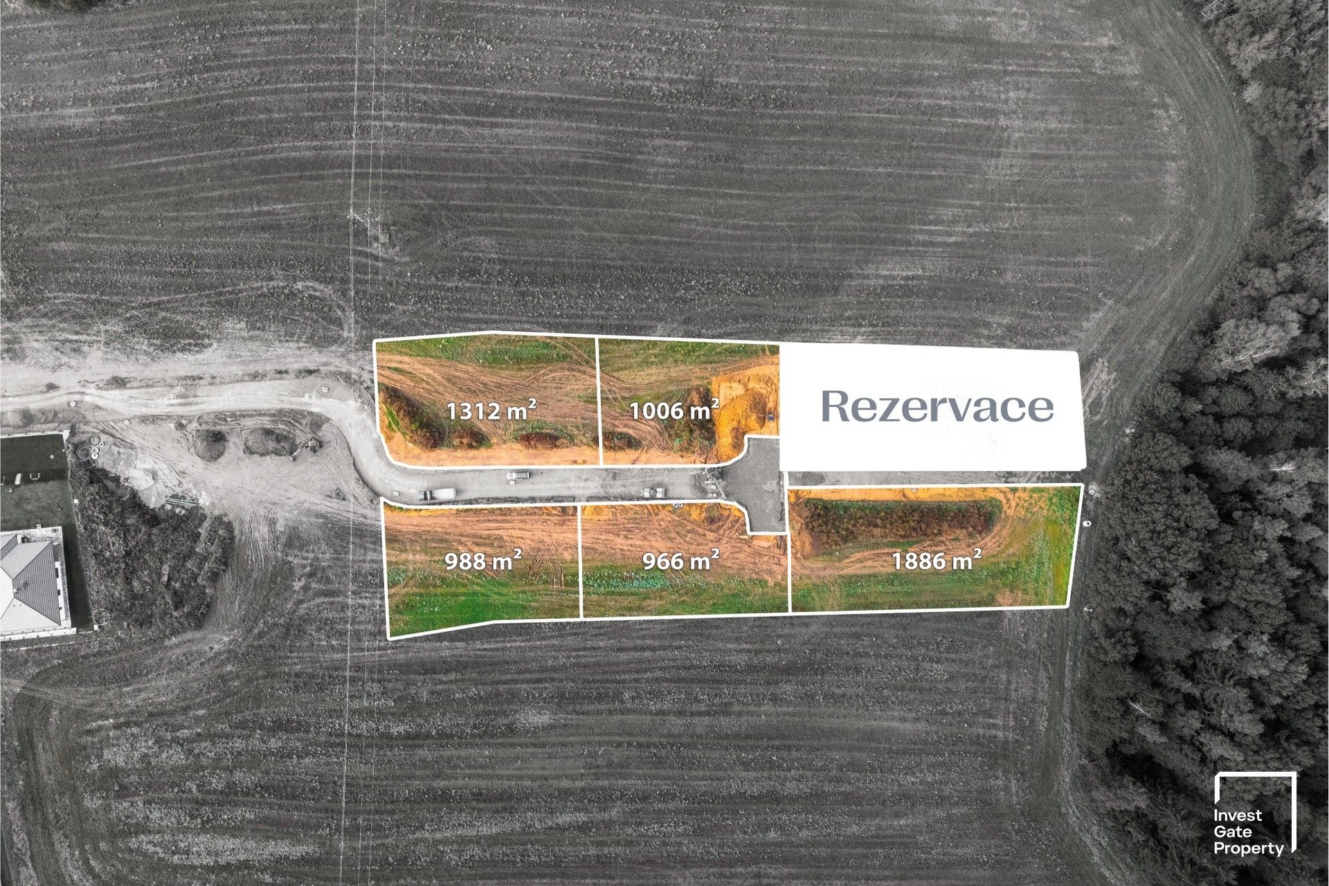 Pozemky pro bydlení, Lišovská, Hůry