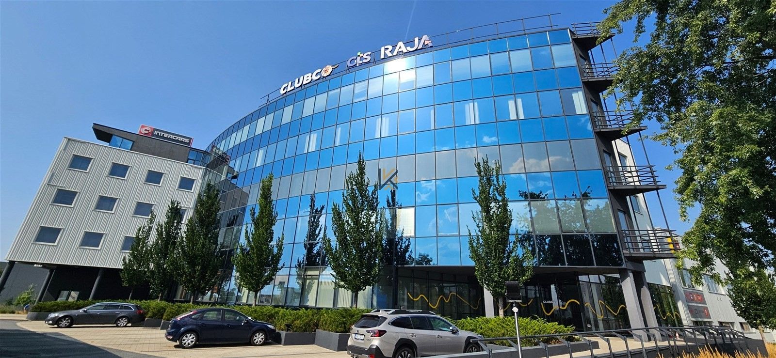 Kanceláře, Nupaky, 555 m²