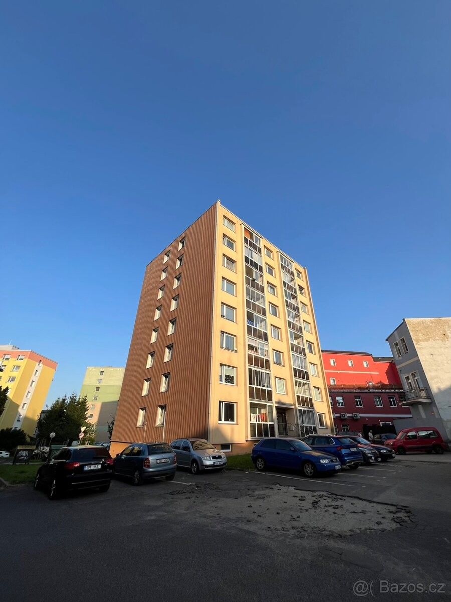 Byty, Rumburk, 408 01