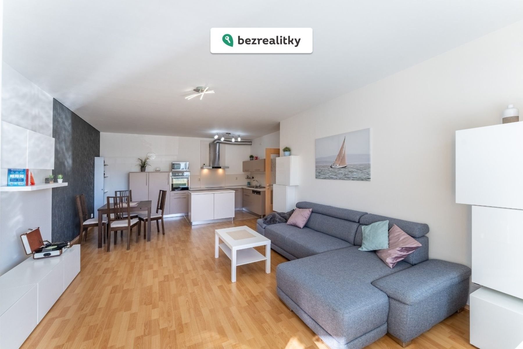 3+kk, Sicherova, Praha, 80 m²
