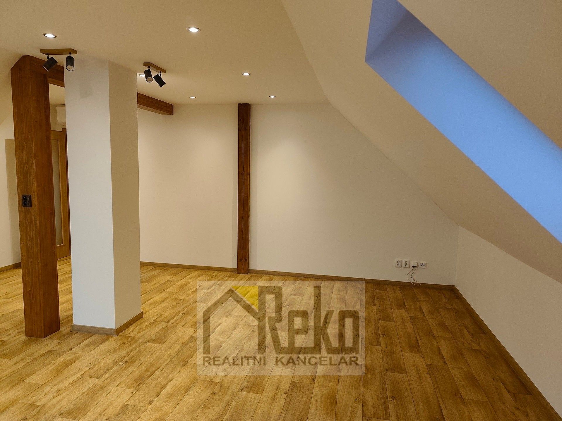 2+kk, Smetanova, Beroun, 58 m²