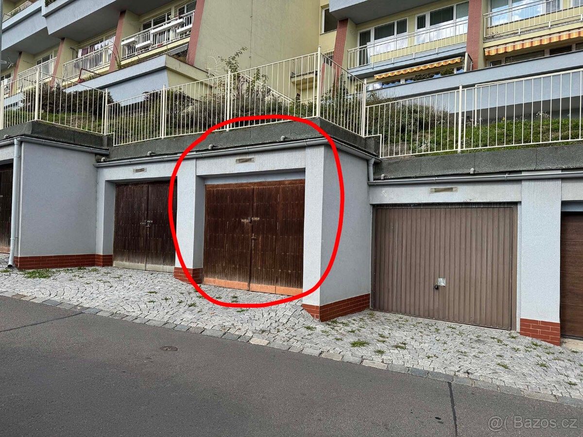 Garáže, Praha, 150 00