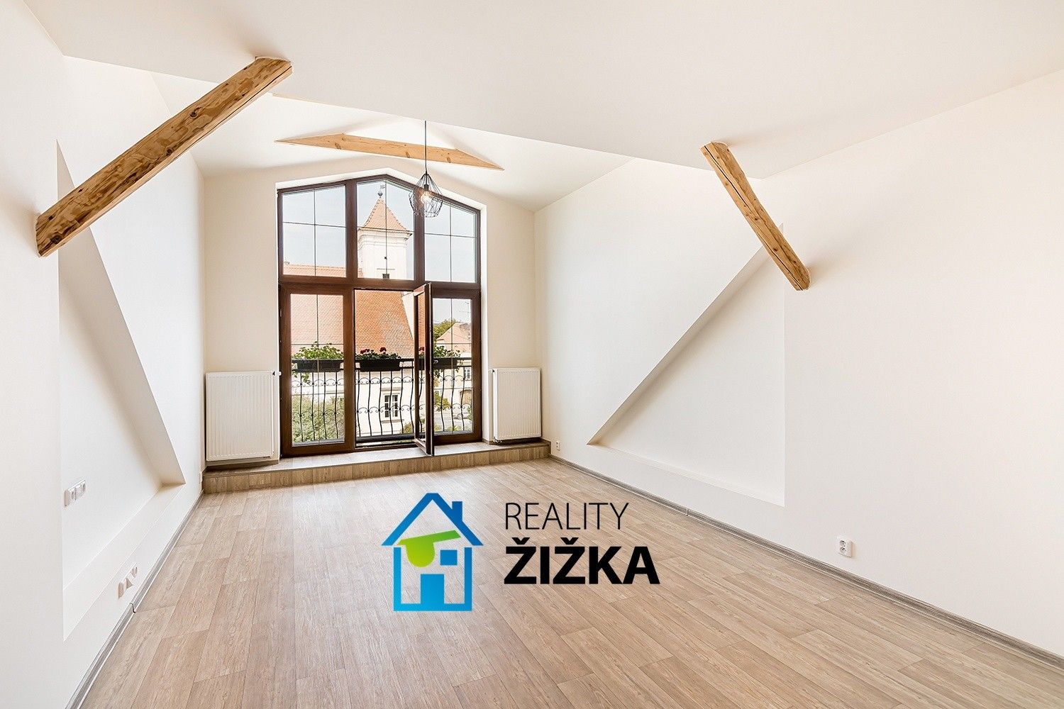 2+kk, Sušilovo náměstí, Rousínov, 52 m²