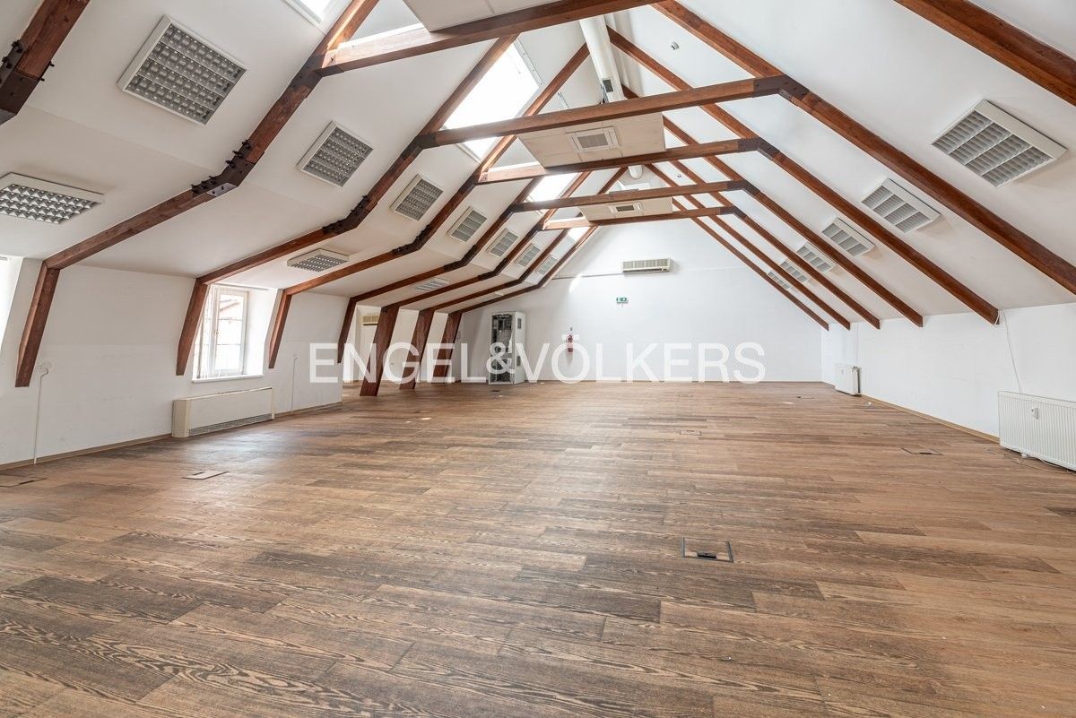 Pronájem kancelář - Myslíkova, Praha, 424 m²