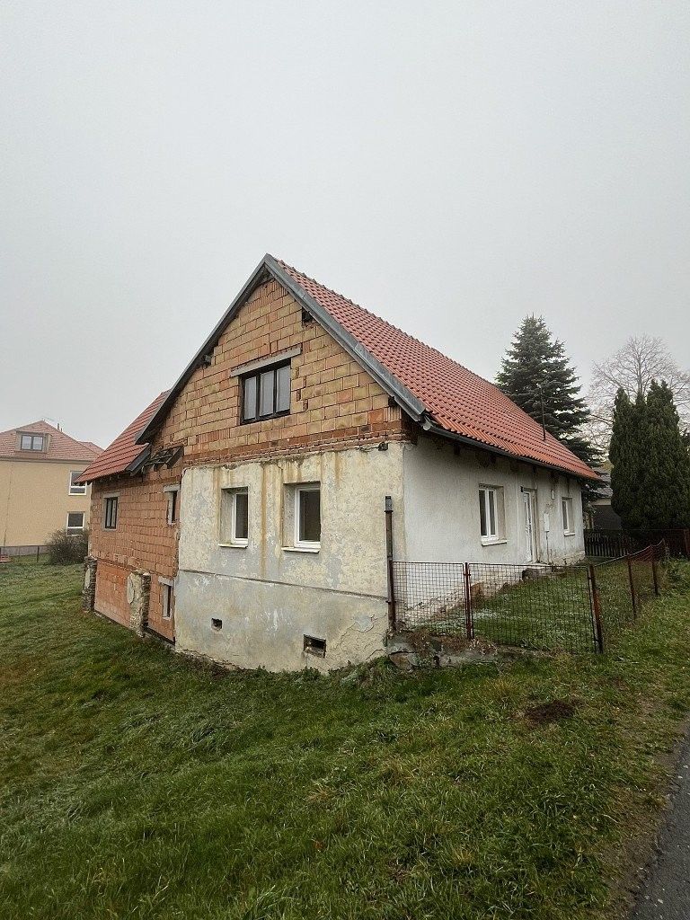 Ostatní, Černovice, 244 m²