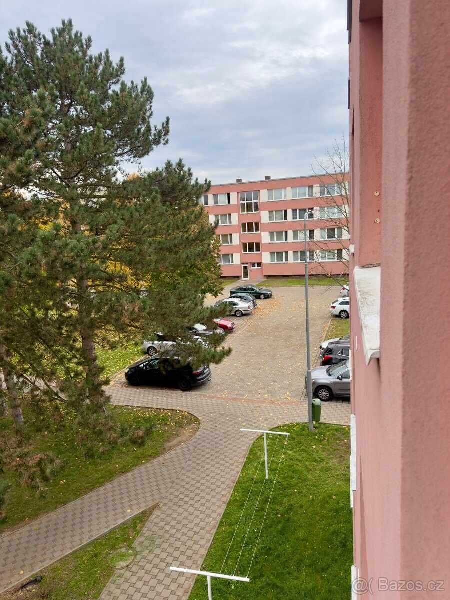 Byty, Tišice, 277 15