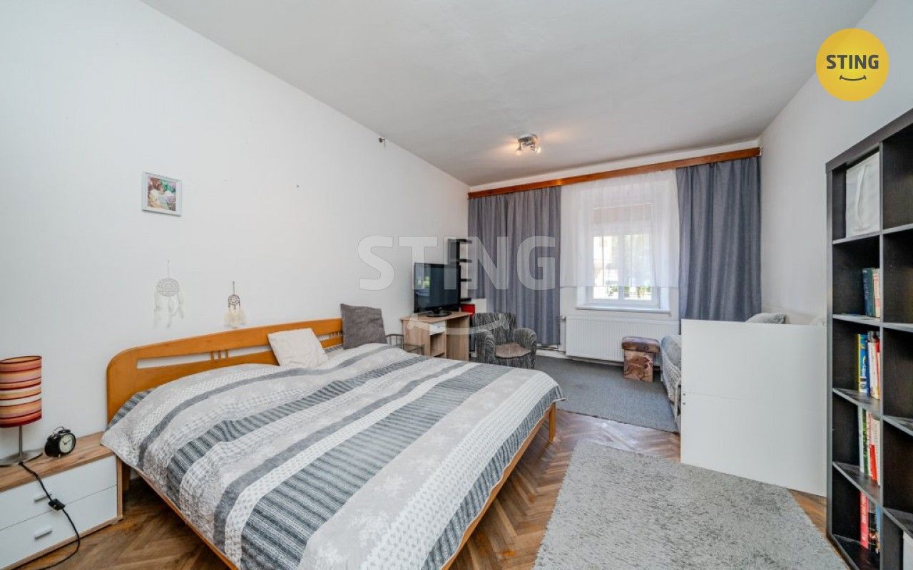 3+1, třída Spojenců, Opava, 80 m²