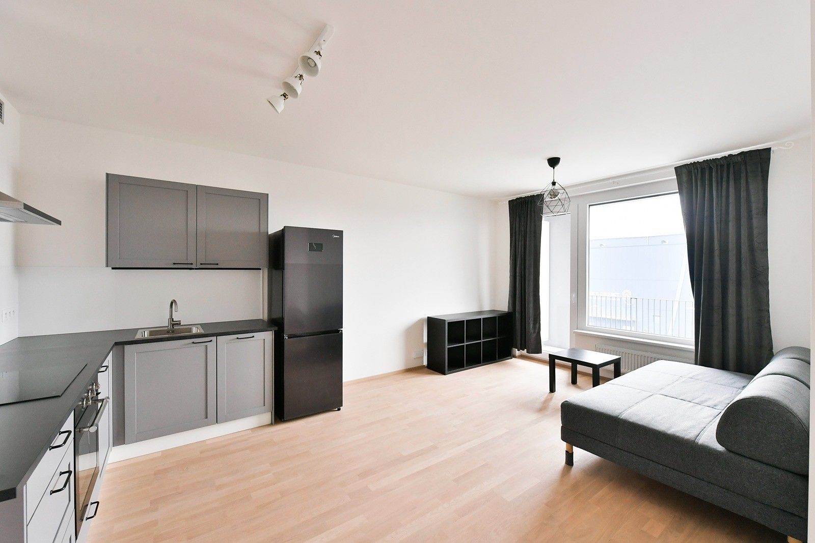 2+kk, Smržových, Praha, 46 m²