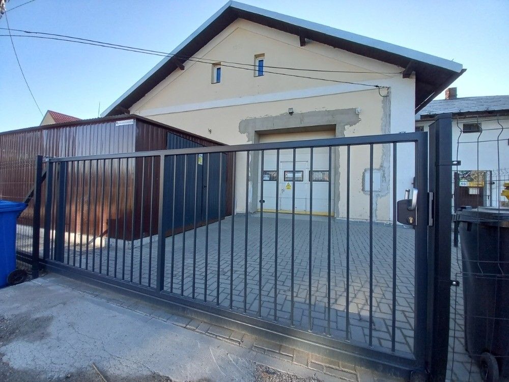 Sklady, Orlová, 735 14