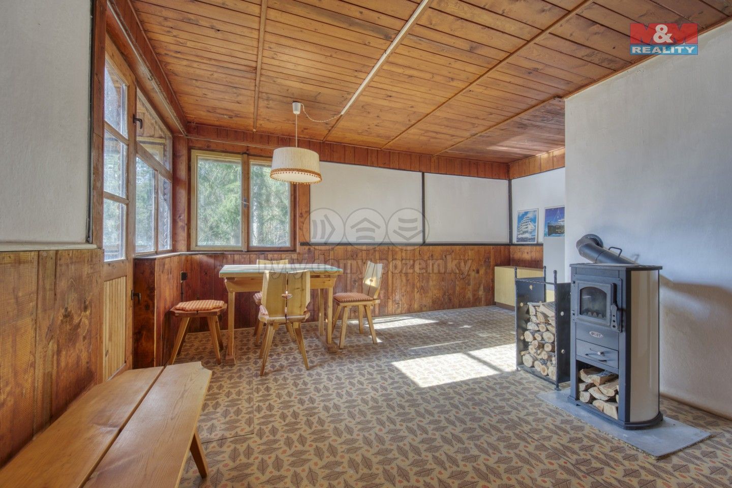 Chaty, Čerňovice, 70 m²